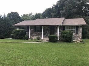 1504 Marconi Dr in Knoxville, TN - Building Photo - Building Photo