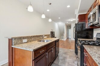 2107 N 17th St in Philadelphia, PA - Building Photo - Building Photo