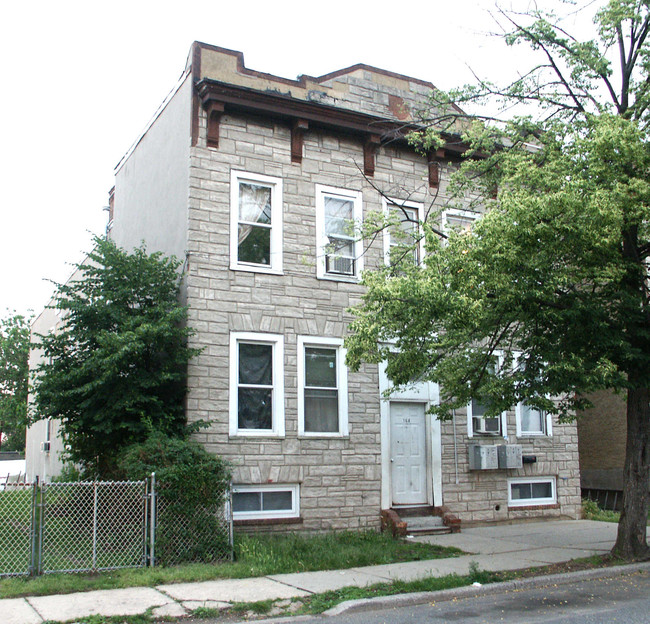 164 Ogden Ave in Kearny, NJ - Building Photo - Building Photo