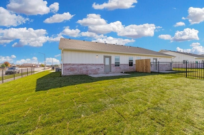 2127 E Elk Rdg Ave in Goddard, KS - Building Photo - Building Photo