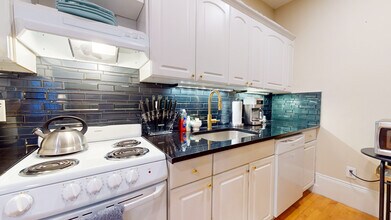 290 Beacon St, Unit #3 in Boston, MA - Foto de edificio - Building Photo