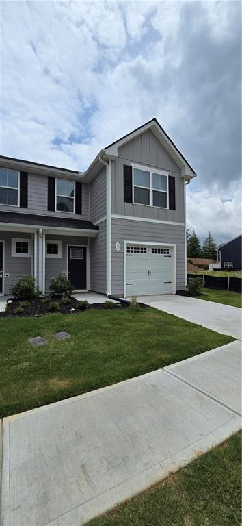 property at 24 Downing Dr