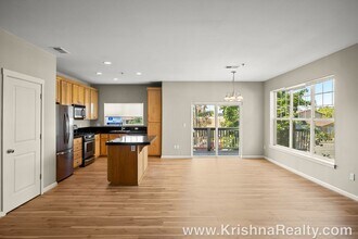1000 SW 170th Ave in Beaverton, OR - Building Photo - Building Photo