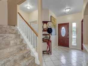 8422 Tavenor Ln in Houston, TX - Building Photo - Building Photo