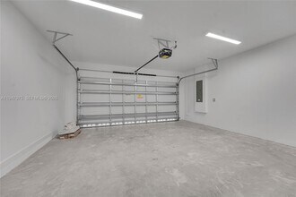 1687 Hoot Owl Holw in Loxahatchee, FL - Building Photo - Building Photo