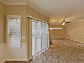 368 Downing Creek Trl in Canton, GA - Foto de edificio - Building Photo