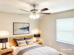 2412 Alden Trace Blvd W in Jacksonville, FL - Building Photo - Building Photo