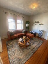 785 Mount Auburn St, Unit 2 in Watertown, MA - Building Photo - Building Photo