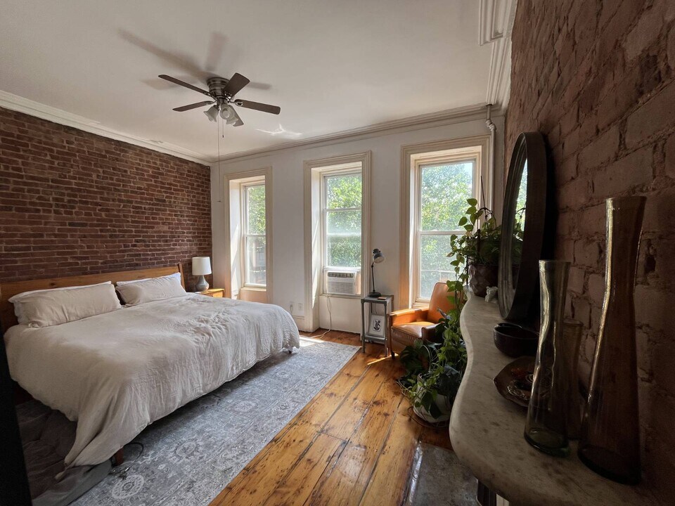 85.5 Summit St in Brooklyn, NY - Building Photo