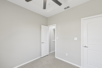 12711 N 37th St in McAllen, TX - Building Photo - Building Photo