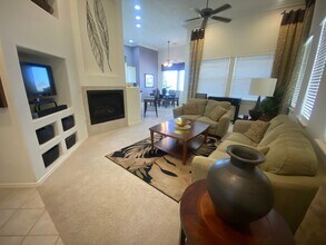 3658 Reflections Ln in Las Cruces, NM - Building Photo - Building Photo
