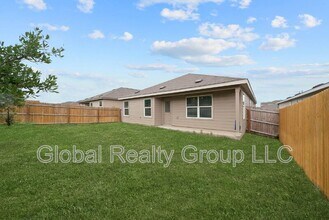 4339 Meadowland Pl in San Antonio, TX - Building Photo - Building Photo