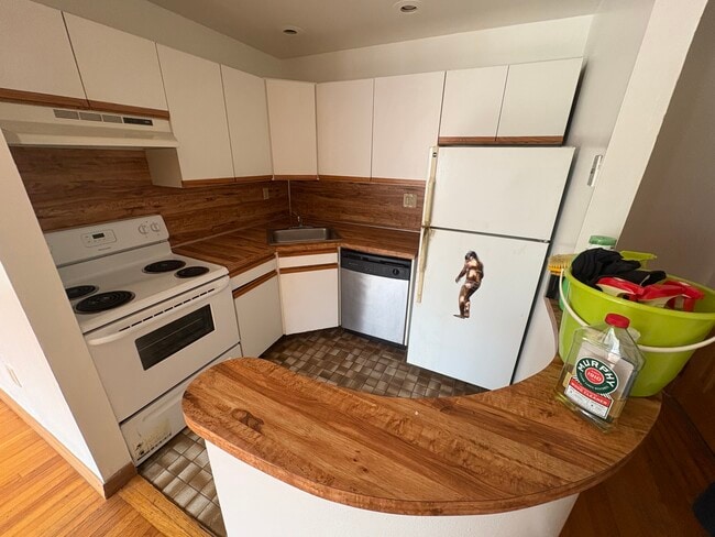 801 S 3rd St, Unit 2 in Philadelphia, PA - Building Photo - Building Photo