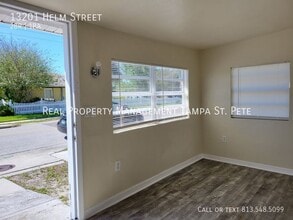 13201 Helm St in Largo, FL - Building Photo - Building Photo