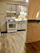 9 Strawberry Bank Rd in Nashua, NH - Building Photo - Building Photo