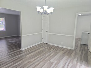 8802 Malvern Hill Rd in Plantation, KY - Building Photo - Building Photo