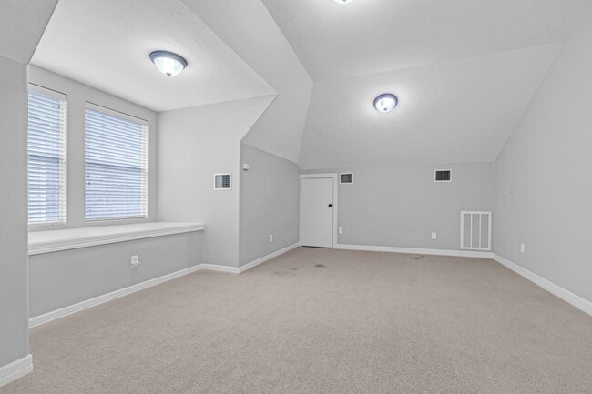 13527 Brookbluff Ln in Houston, TX - Building Photo - Building Photo