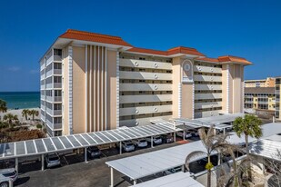 The Towers in Venice, FL - Building Photo
