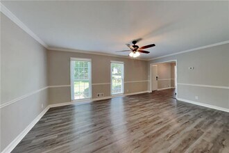 3770 Fox Hills Dr SE in Marietta, GA - Building Photo - Building Photo