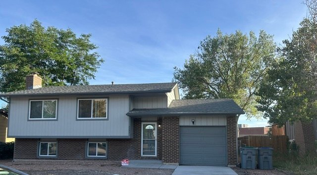 property at 7257 Sioux Cir S
