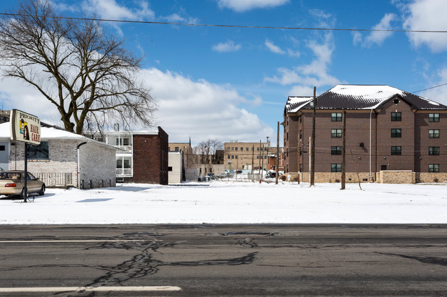 619 Cherry Ave in Canton, OH - Building Photo - Primary Photo