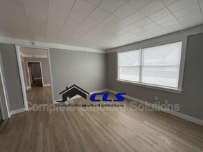 2401 Garfield Ave in Terre Haute, IN - Building Photo - Building Photo