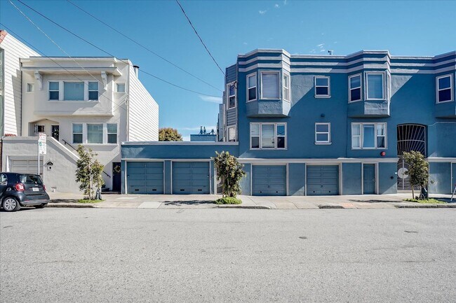 194 Parker Ave in San Francisco, CA - Building Photo - Building Photo