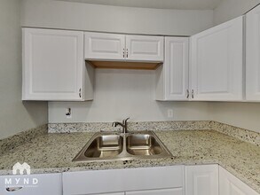 1165 Hart Ave in Las Vegas, NV - Building Photo - Building Photo