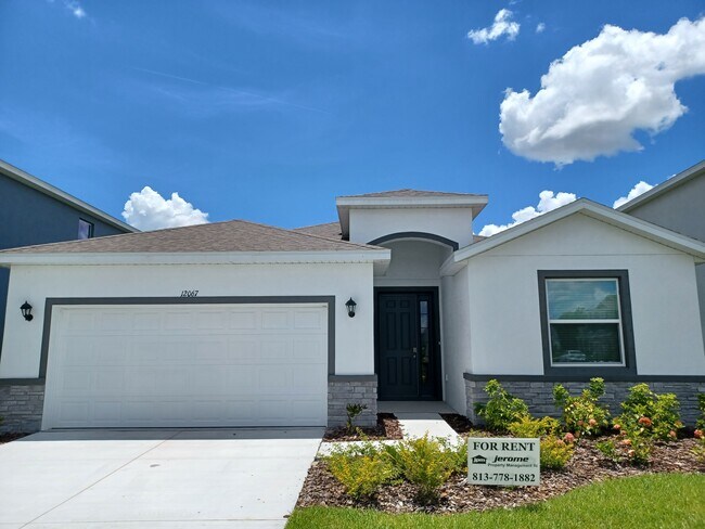 property at 12067 Kingsley Trl