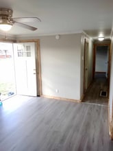 916 Donegal Dr E in Follansbee, WV - Building Photo - Building Photo