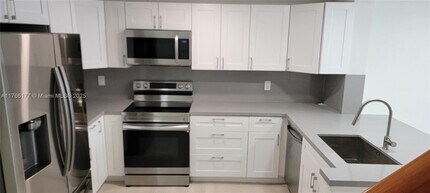 781 SW 148th Ave in Davie, FL - Building Photo - Building Photo