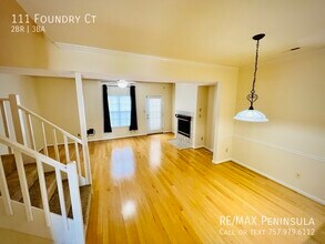 111 Foundry Ct in Yorktown, VA - Building Photo - Building Photo