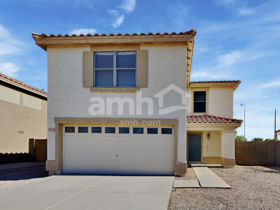 2832 E Augusta Ave in Chandler, AZ - Building Photo