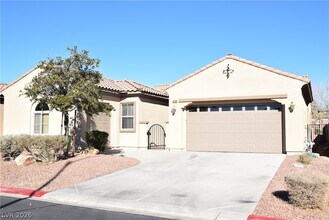 6904 Homing Pigeon Pl in North Las Vegas, NV - Building Photo - Building Photo