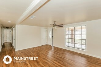 110 Valley View Ct in Tyrone, GA - Building Photo - Building Photo