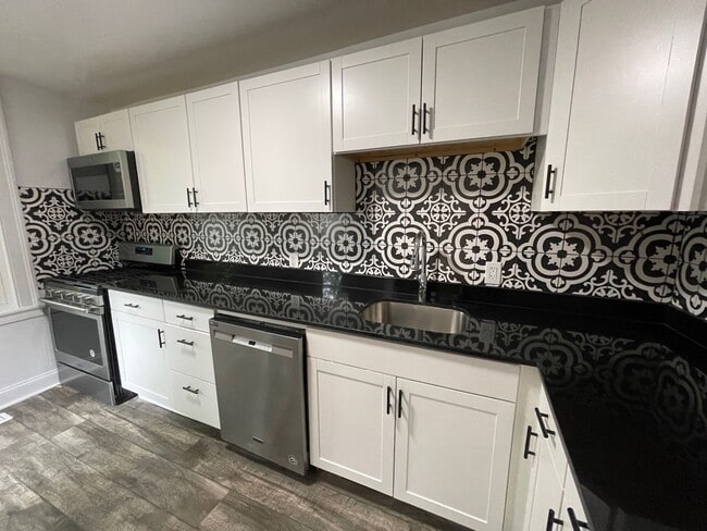 property at 219 N Miller St