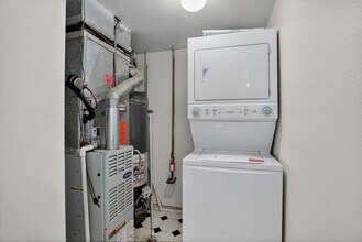 4054 Perth St in Denver, CO - Foto de edificio - Building Photo