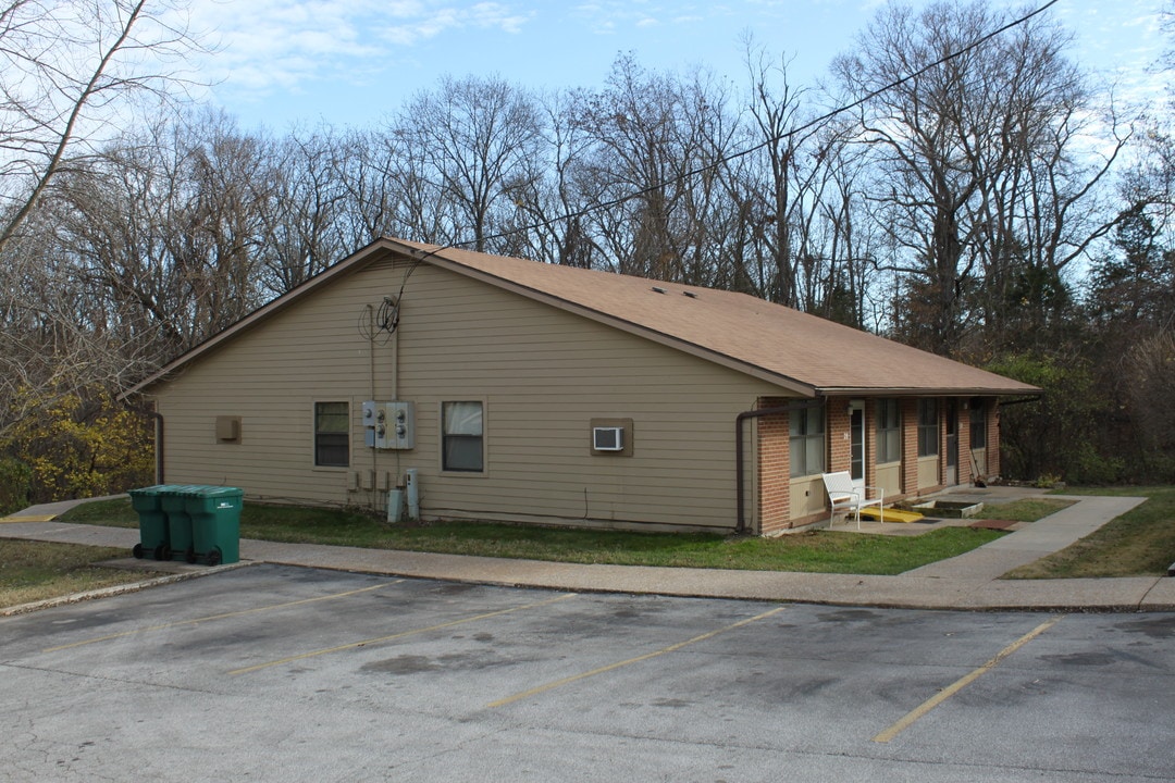 Hillsboro Elderly Apartments in Hillsboro, MO - Foto de edificio