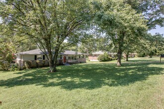 409 Bramblewood Dr in Nashville, TN - Building Photo - Building Photo