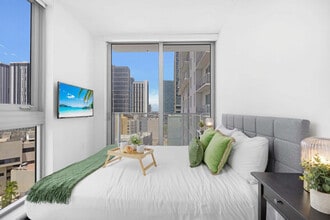 227 NE 2nd St, Unit SI ID1227561P in Miami, FL - Building Photo - Building Photo