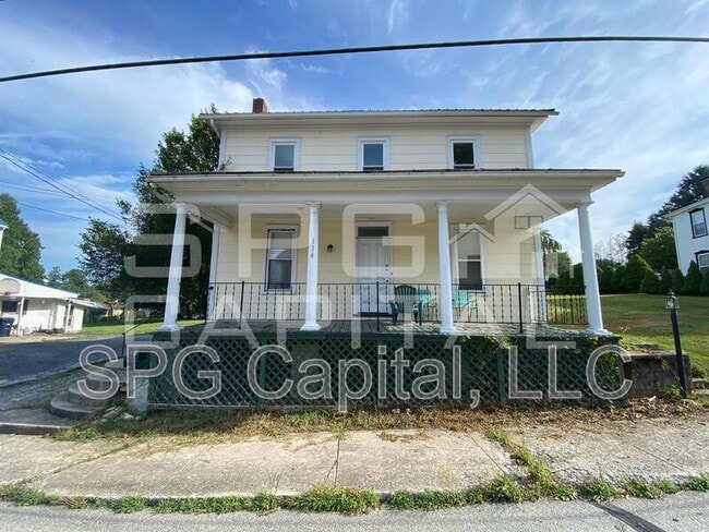 property at 114 Park St