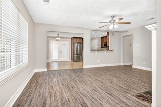 2611 Desert Sage Dr in Katy, TX - Building Photo - Building Photo