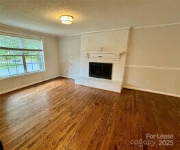 707 Regency Dr in Charlotte, NC - Building Photo - Building Photo