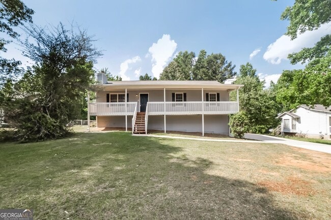 property at 2780 Deerfield Dr