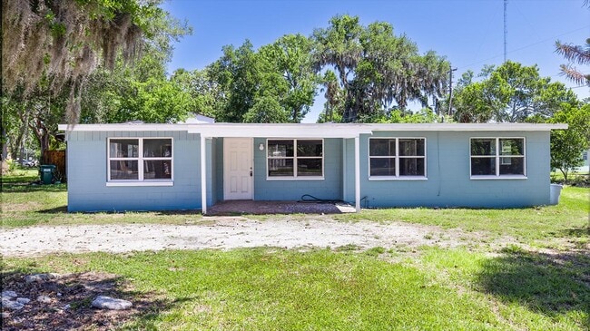 563 6th St in Daytona Beach, FL - Building Photo - Building Photo