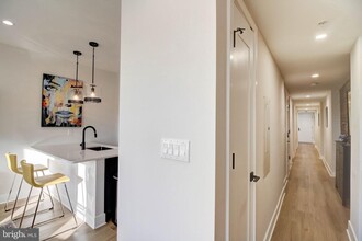 1443 Girard St NW, Unit 4 in Washington, DC - Building Photo - Building Photo