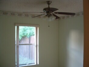 5667 Barnstead Cir in Greenacres, FL - Building Photo - Building Photo