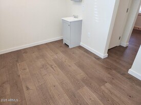 4004 E McKellips Rd in Mesa, AZ - Building Photo