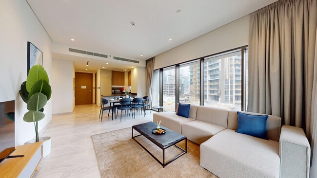 576 Business Park Dr