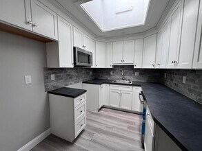 444 Lafayette Rd in Hampton, NH - Building Photo - Building Photo